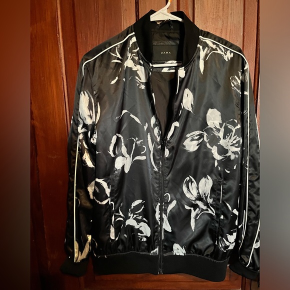 Zara silky floral coat - Picture 1 of 3